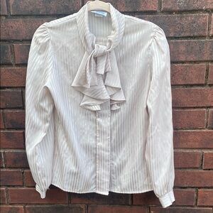 Gorgeous vintage blouse